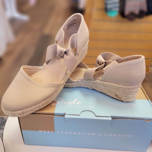 Women's Kascade Espadrille Wedge - Picture 1 of 4